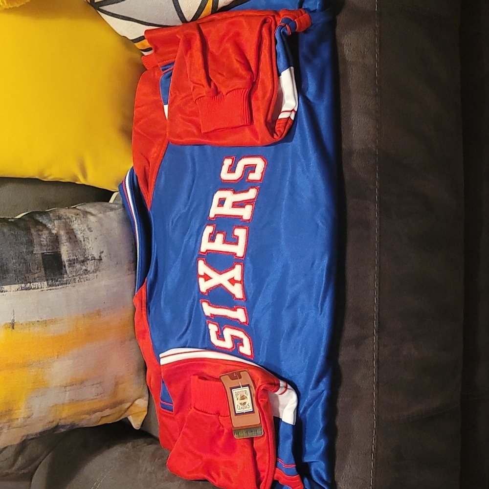 COPY - 76ers Hardwood Classics Jacket - Picture 5 of 9